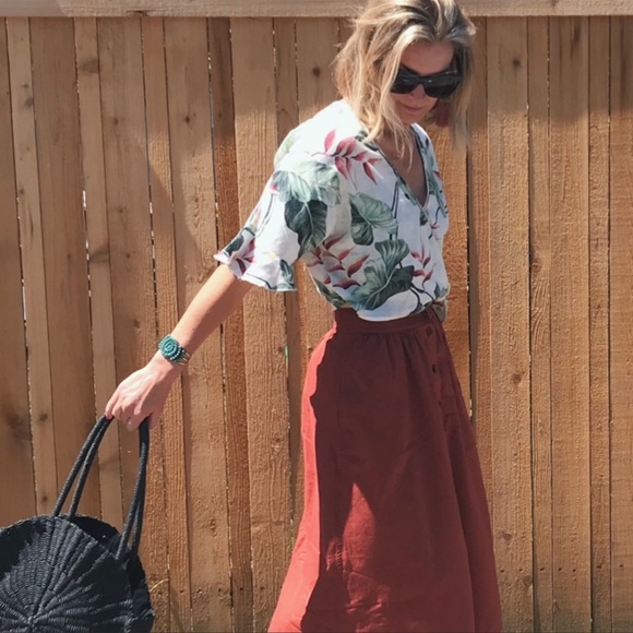 Rails Palm Print Linen cropped Wrap Top - Picture 1 of 7